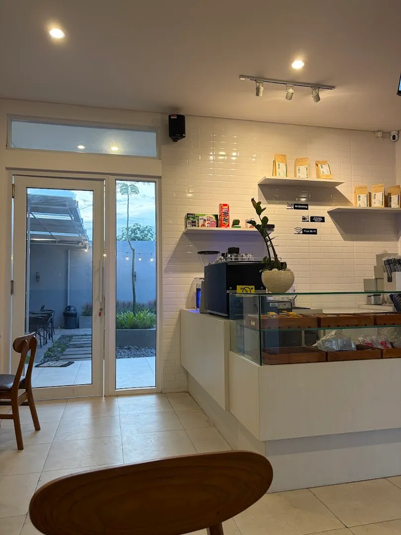 Cerita Coffee & Croissant - Bangli, Bali 1