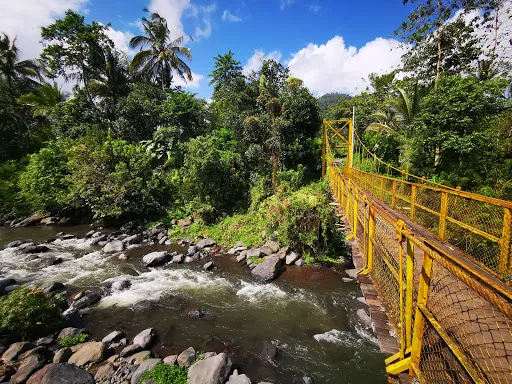 Jembatan Kuning Tukad Yeh Unda