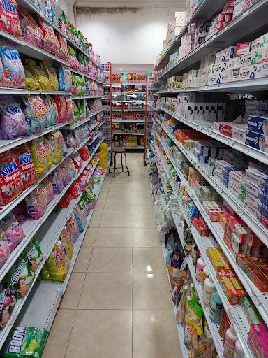 QiQi Mart 4