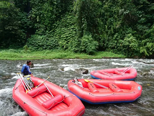 Telaga Waja River Rafting Bali 4