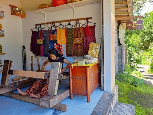 Milla weaving shop &Spa 1