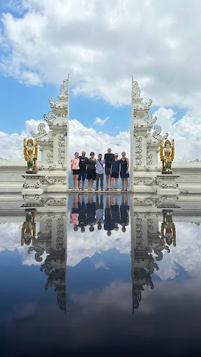 Komang bali tour driver ( Bali Tour Driver ) 4
