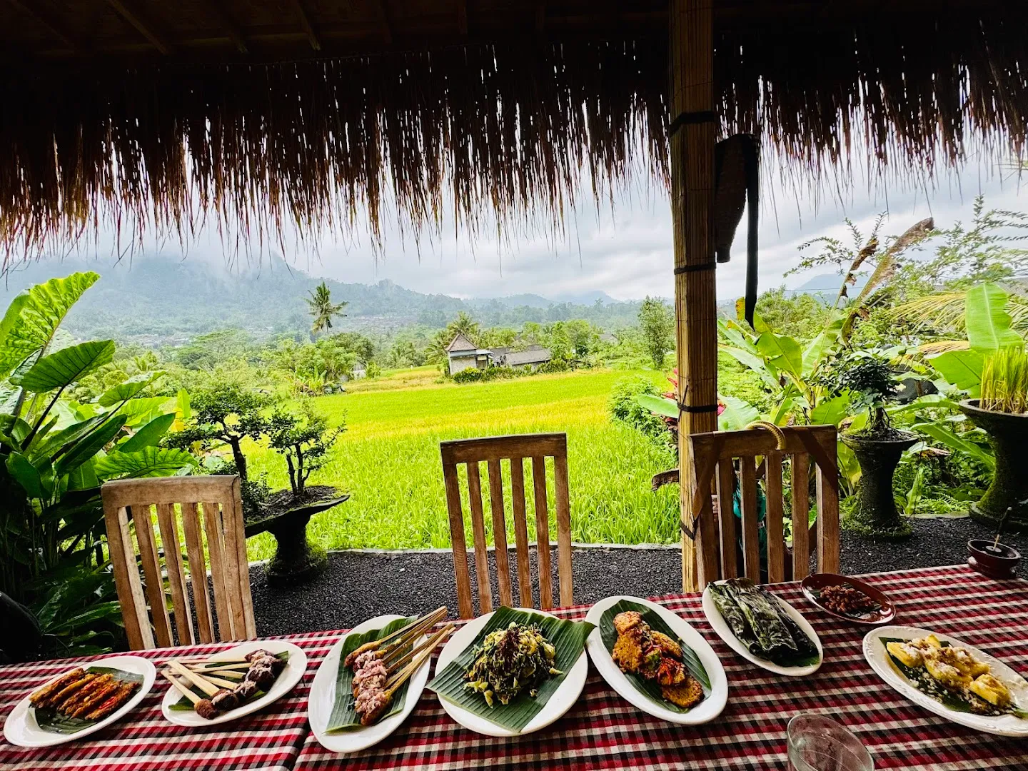 Green Paon Sidemen Cooking Class 2