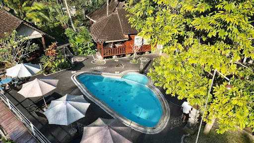 Tepi Sungai& Restaurant 2