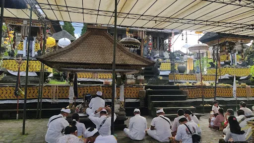 Pura Basukian Puseh Jagat 3