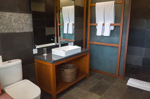 Suarapura Resort and SPA 3