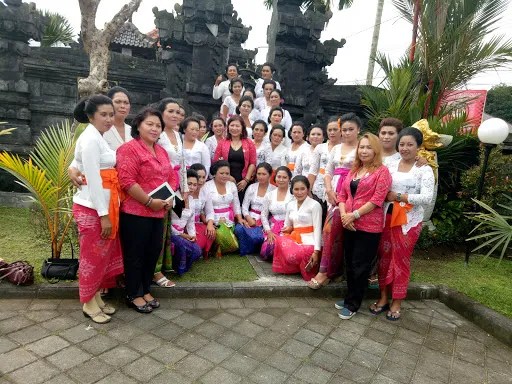 Guntur Mini Market 4