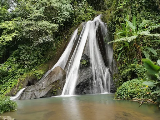 Campuhan Antapan Waterfall 1