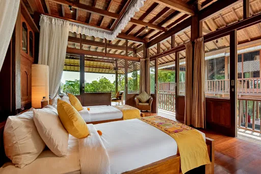 Villa Atas Awan 4