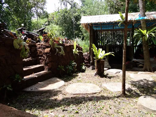 pura banjar amo 2