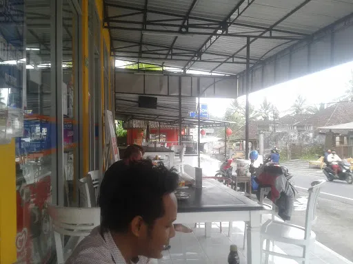 LONDON MART 1