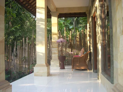 Keliki Painting School 2