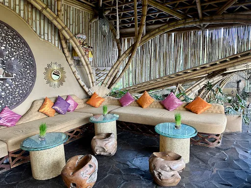 Akasha Restaurant & Venue 4