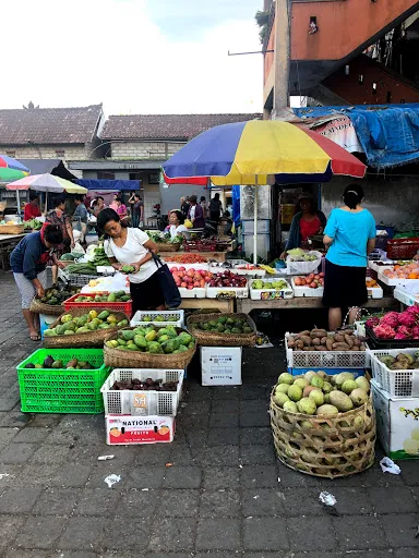Night market 3