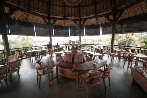 Honai Resort 4