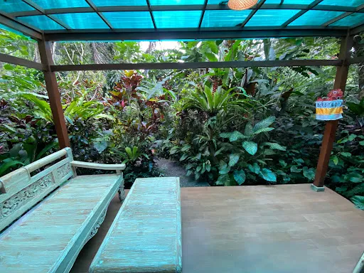 Cozy Wayan Sueta Bed & Breakfast 2
