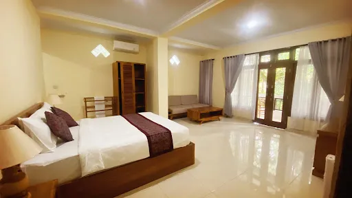 Vaneka Garden House 2