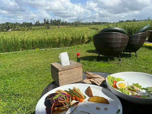 Bali Green Sunset - Cafe, Bar & Ricefield 2