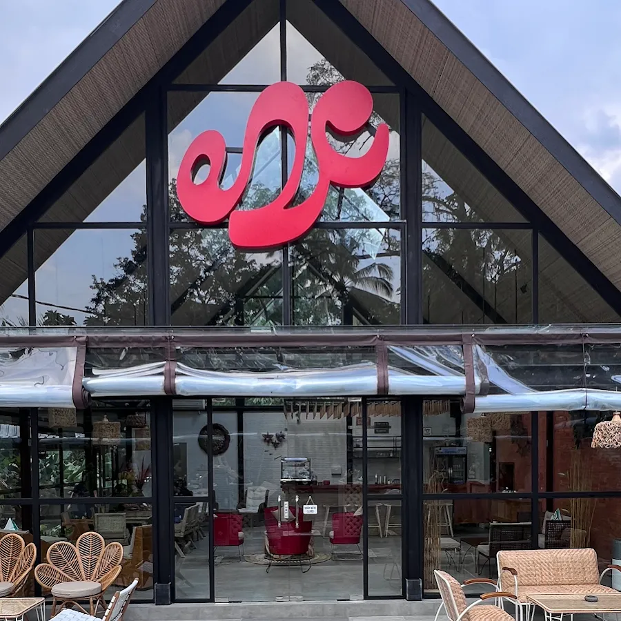 E2C Coffee & Eatery Ubud 4