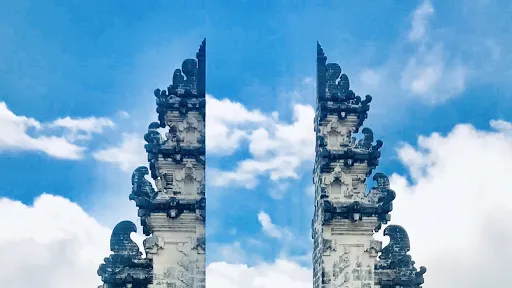Bali Local Host 1