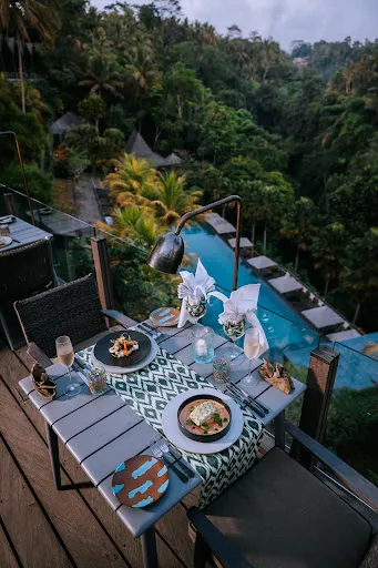 The Upper Deck Ubud 1