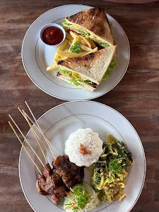 Happy Warung 4