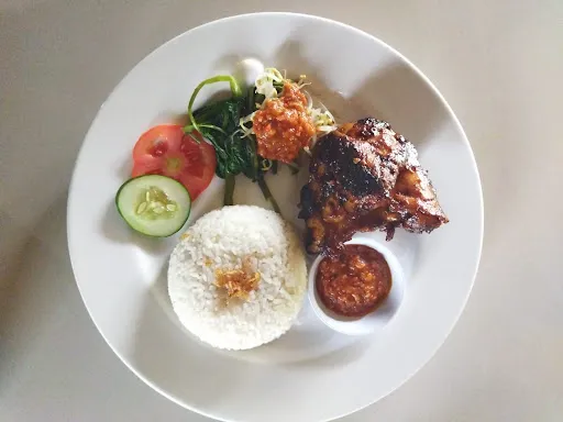 NUKUWERA & PANDAWA 4