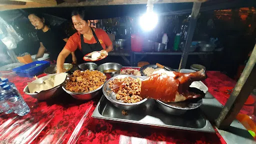 Babi Guling Payangan Buk Ari 3
