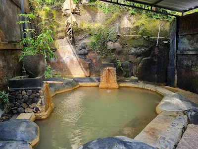 Belulang Hot Springs 4