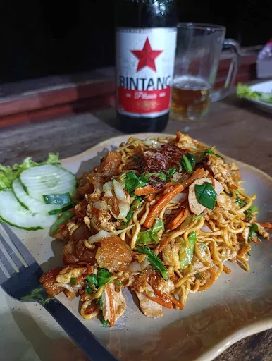 Jegeg Classic Cafe 4