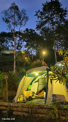 Taman Cinta Hidden Camp 2