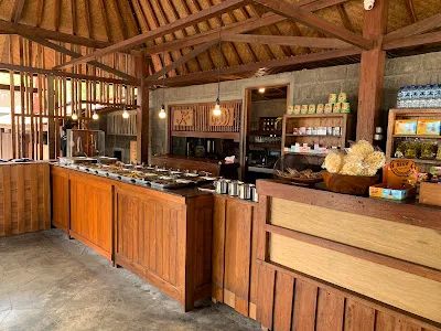 Warung Pantai: Beach Restaurant & Rest Area 1