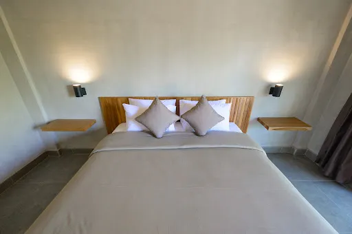 Sanava Balian 1