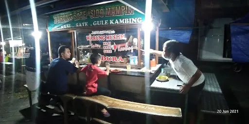 Pasar Senggol Surabrata 3