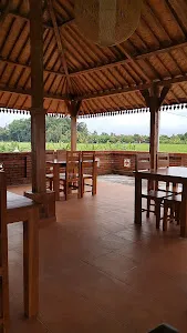 Warung Tepi Sawah 3