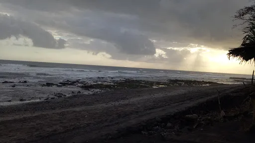 Pantai Batu Lumbang 3