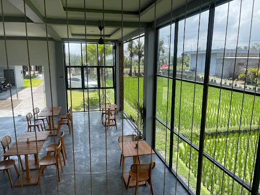 Natys restaurant Tanah Lot 2