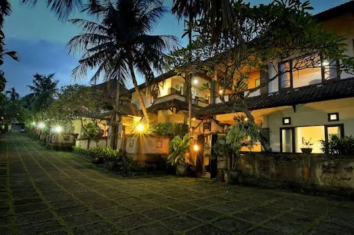 Dewi Sinta Hotel & Restaurant 1