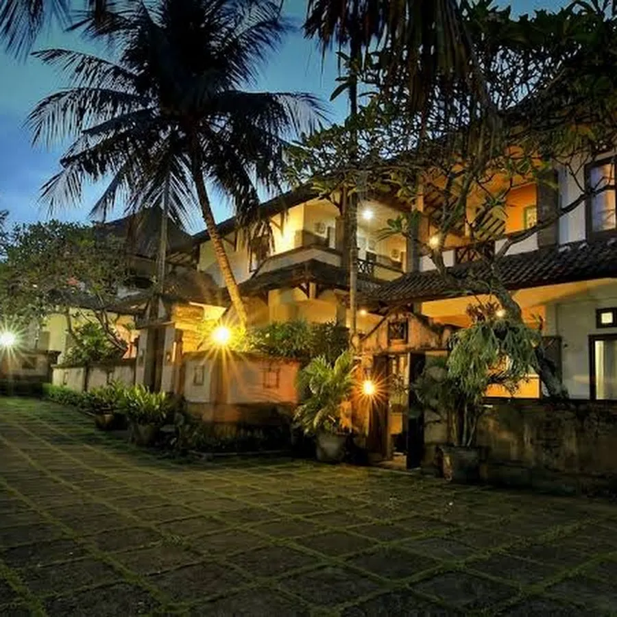 Dewi Sinta Hotel & Restaurant 4