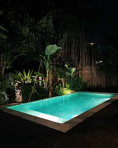 Mahamustika Beach Inn