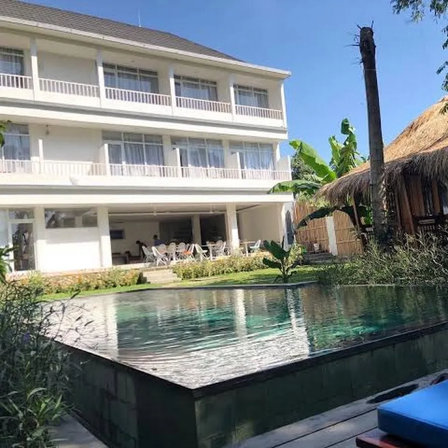 Mahamustika Beach Inn 1