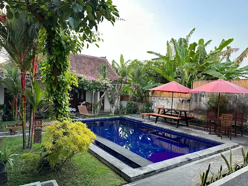 Pererenan Nengah guest house 2