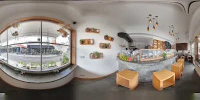 Bottega Italiana Batu Bolong 3