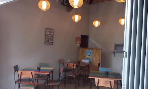 Metta Cafe 1