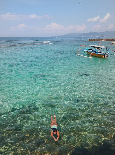 KHATULISTIWA Dive Centre 4