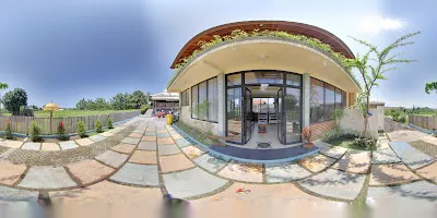 Oka's Day Spa & Salon 4