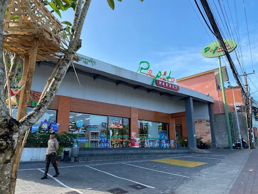 Pepito Market Batu Bolong 1