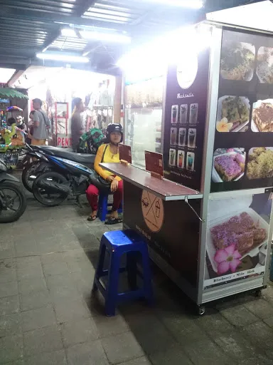 Muding Sari Market 4