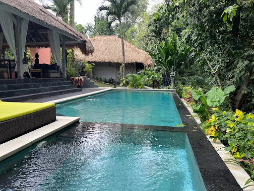 Maylie Bali Villa & Bungalow 2