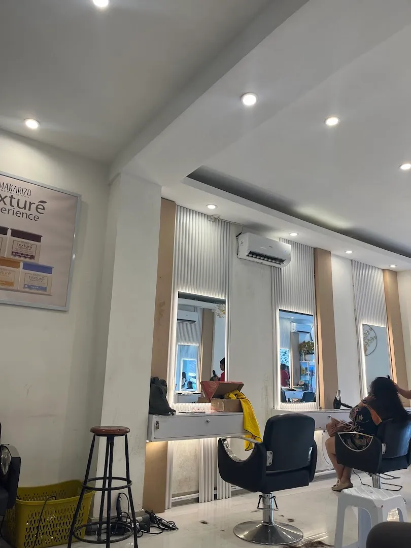 Nyky Salon Dalung 16 (Samping Sakura) 2